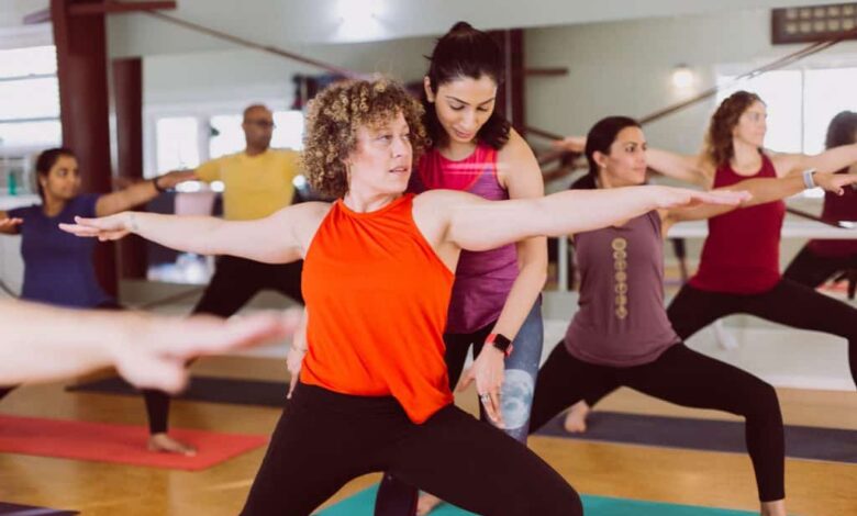 Types of yoga teachers in modern times you must know Types of yoga teachers in modern times you must know