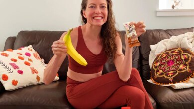 Tips for Energized Pre-Run and On-the-Run Nutrition and Hydration — Runners Love Yoga Tips for Energized Pre-Run and On-the-Run Nutrition and Hydration — Runners Love Yoga